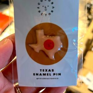 Texas enamel pin